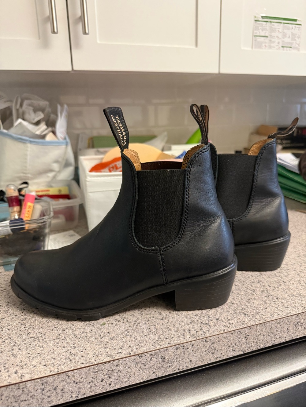 heeled blundstones 1671
